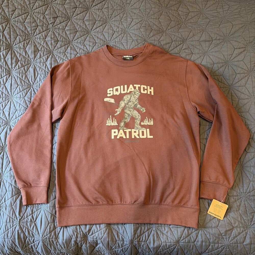 Eddie Bauer Sasquatch Squatch Patrol Graphic Crew Neck Sweatshirt Medium NWT